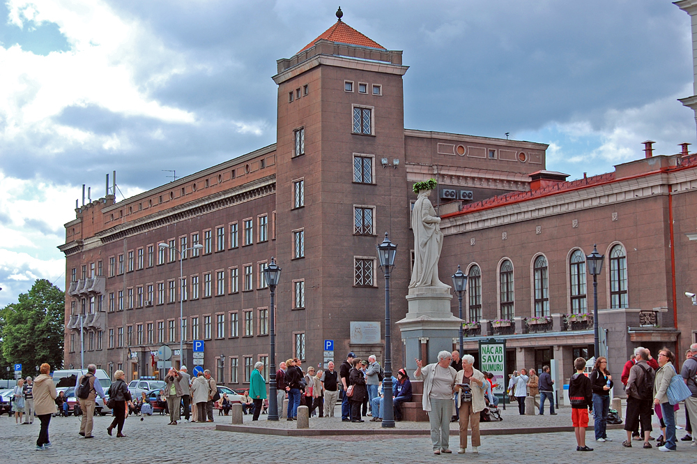 Riga Technical University Centralizes AV Support with 